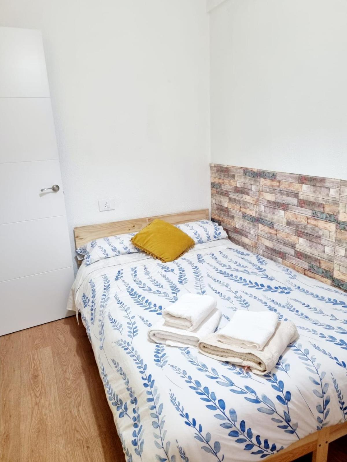 Acogedor, Con Garaje, Centrico. Appartement Comarca de Comarca de Vigo Buitenkant foto